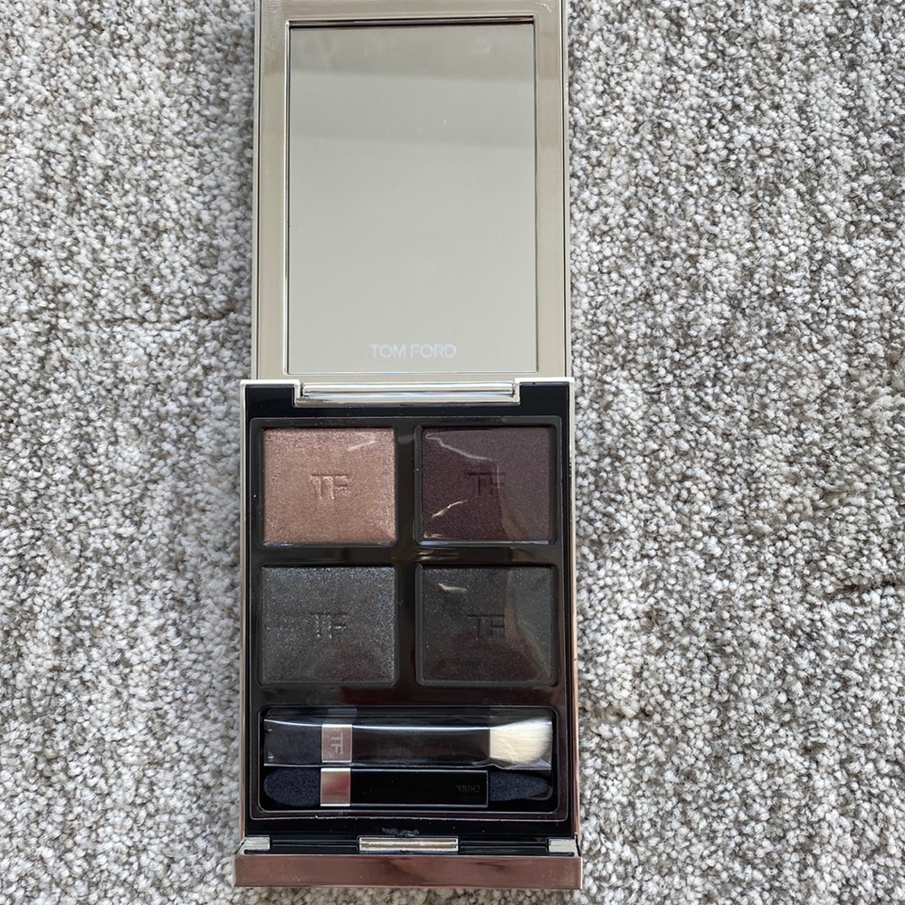 Tom Ford eye quad in 01 Badass